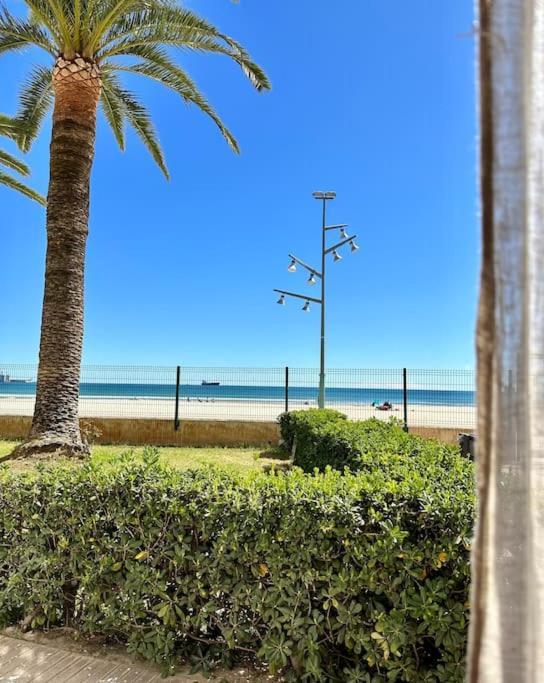 Apartamento Boutique En La Playa La Pineda Exterior foto