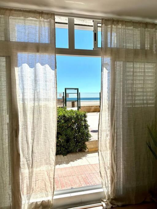 Apartamento Boutique En La Playa La Pineda Exterior foto