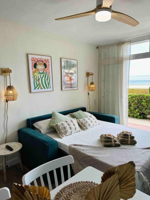 Apartamento Boutique En La Playa La Pineda Exterior foto